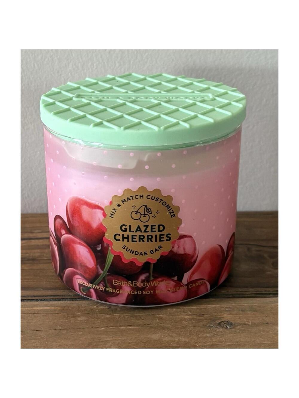 Bath & Body works GLAZED CHERRIES Sundae Bar 3-Wick Candle NEW (READ)